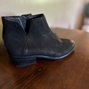 Frye & Co. Black Western Casual Ankle Boots Women’s size 6